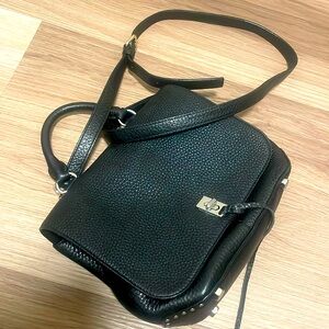 Used maybe 4 times. I can include the dust bag.very good condition